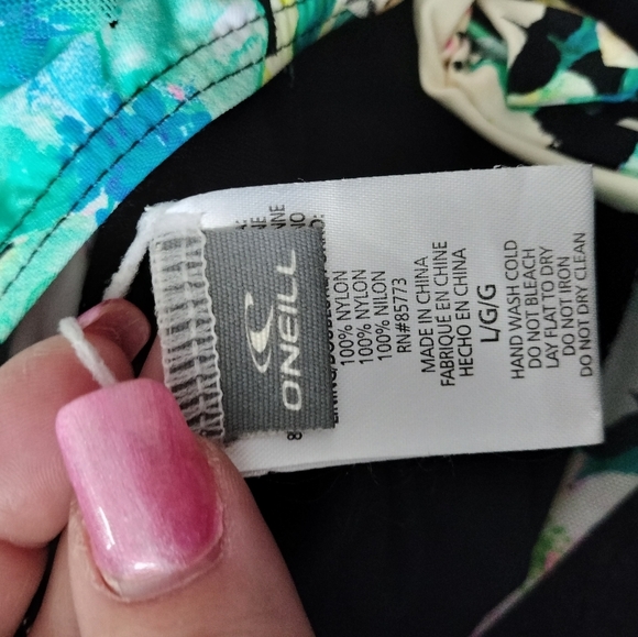 O'Neill Flora High Neck Halter Bikini Top, Multi, Large - Picture 6 of 8